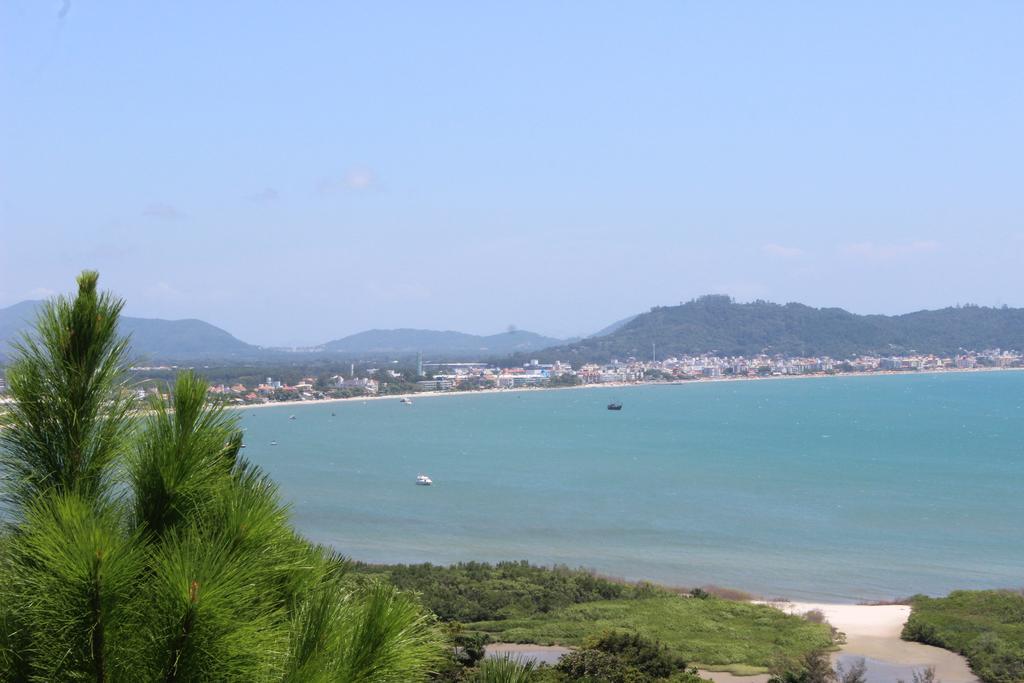 Boulevard Ponta Das Canas Governador Celso Ramos Exterior foto